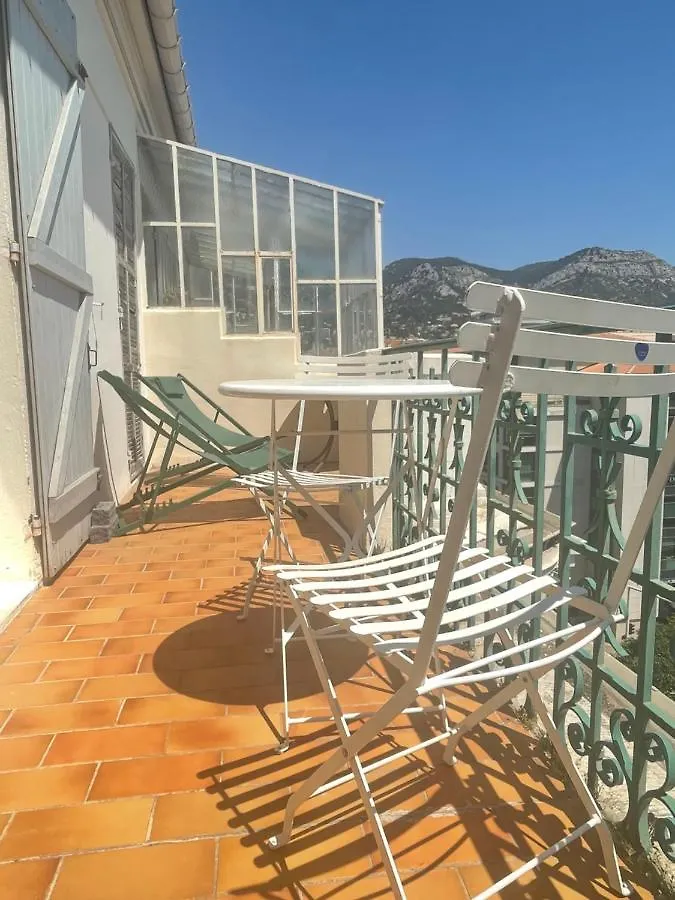 Lejlighed Les Terrasses, Charme Et Authenticite En Hyper Centre De Toulon, Ideal Pour Un Sejour Romantique Ou Une Escapade Urbaine